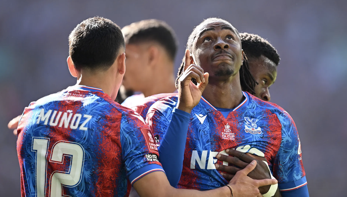 Hỏi mua thành công Eberechi Eze, ngân sách chuyển nhượng Arsenal chạm đỉnh - Ảnh 5.