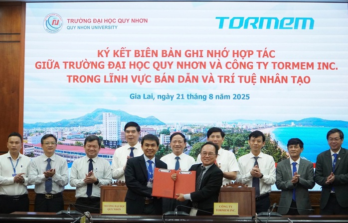 Gia Lai bắt tay doanh nghiệp Mỹ phát triển ngành bán dẫn và trí tuệ nhân tạo- Ảnh 3.