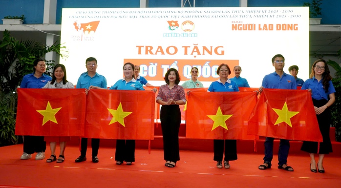 Một buổi sáng ý nghĩa ở phường Sài Gòn, TP HCM- Ảnh 5. Một buổi sáng ý nghĩa ở phường Sài Gòn, TP HCM- Ảnh 5.