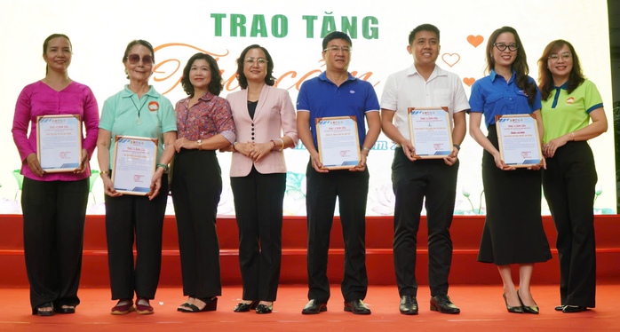 Một buổi sáng ý nghĩa ở phường Sài Gòn, TP HCM- Ảnh 7. Một buổi sáng ý nghĩa ở phường Sài Gòn, TP HCM- Ảnh 7.