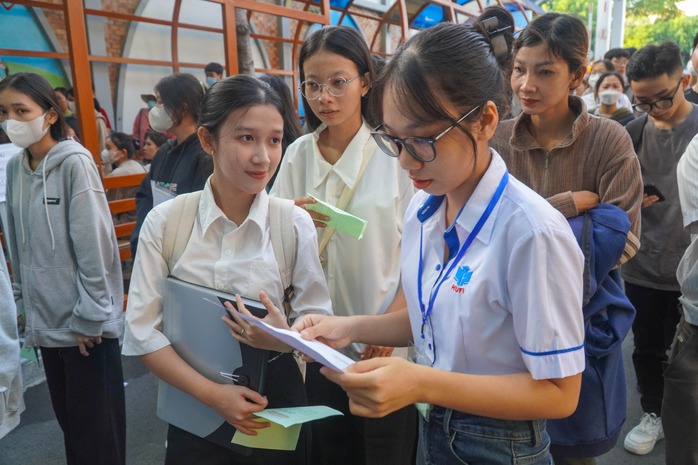 Thời gian công bố điểm chuẩn các Trường ĐH ở TP HCM năm 2025 - Ảnh 1.