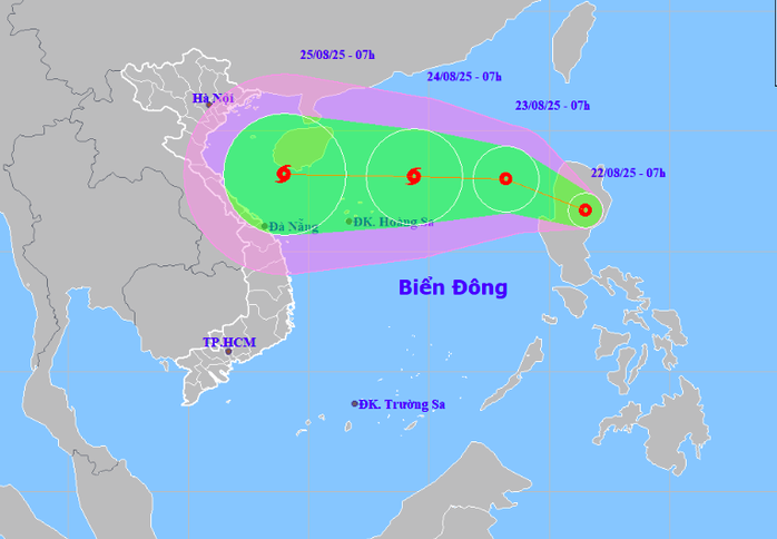 Hình thành áp thấp nhiệt đới sát Biển Đông, dự báo mạnh lên thành bão- Ảnh 1. Hình thành áp thấp nhiệt đới sát Biển Đông, dự báo mạnh lên thành bão- Ảnh 1.