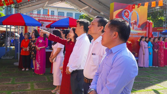 Triển lãm ảnh từ kỷ nguyên độc lập, thống nhất đất nước đến kỷ nguyên vươn mình của dân tộc- Ảnh 4. Triển lãm ảnh từ kỷ nguyên độc lập, thống nhất đất nước đến kỷ nguyên vươn mình của dân tộc- Ảnh 4.