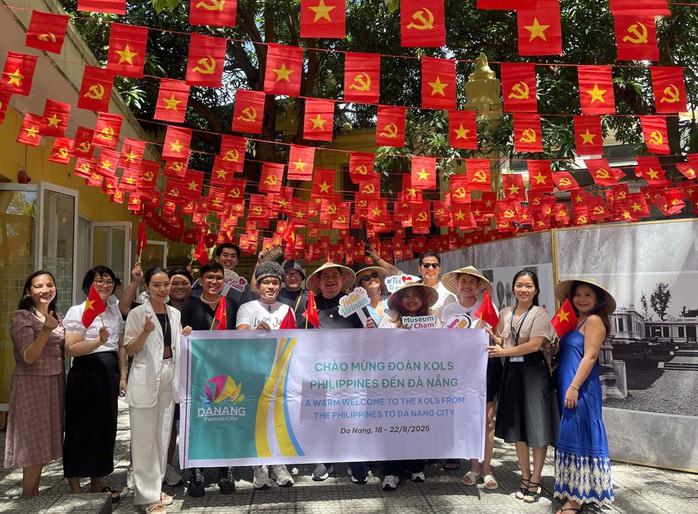 Tăng tốc du lịch lễ Quốc khánh 2-9 với nhiều chương trình hấp dẫn - Ảnh 2. Tăng tốc du lịch lễ Quốc khánh 2-9 với nhiều chương trình hấp dẫn - Ảnh 2.