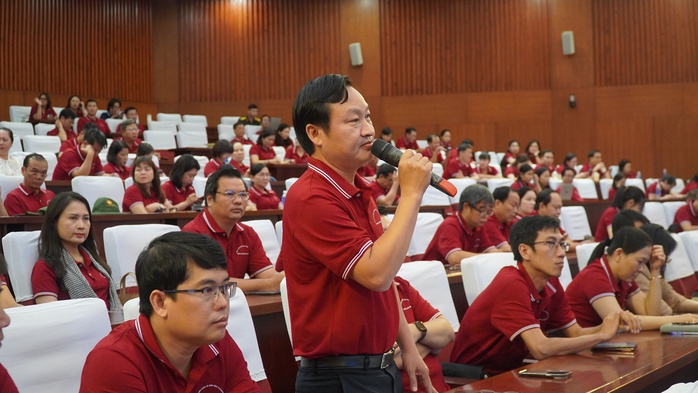Công tác Tuyên giáo và Dân vận TP HCM đổi mới mạnh mẽ, bám sát cơ sở- Ảnh 4. Công tác Tuyên giáo và Dân vận TP HCM đổi mới mạnh mẽ, bám sát cơ sở - Ảnh 5.