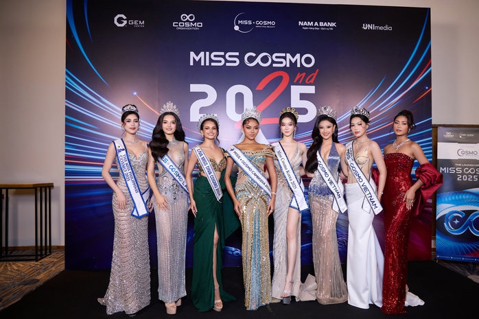 Hơn 80 nhan sắc tham dự thế vận hội sắc đẹp "Miss Cosmo 2025"- Ảnh 3. Hơn 80 nhan sắc tham dự thế vận hội sắc đẹp "Miss Cosmo 2025"- Ảnh 3.