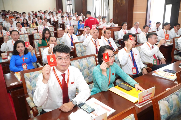 Bí thư Nguyễn Văn Nên dự, chỉ đạo Đại hội đại biểu Đảng bộ UBND TP HCM lần thứ I - Ảnh 4.