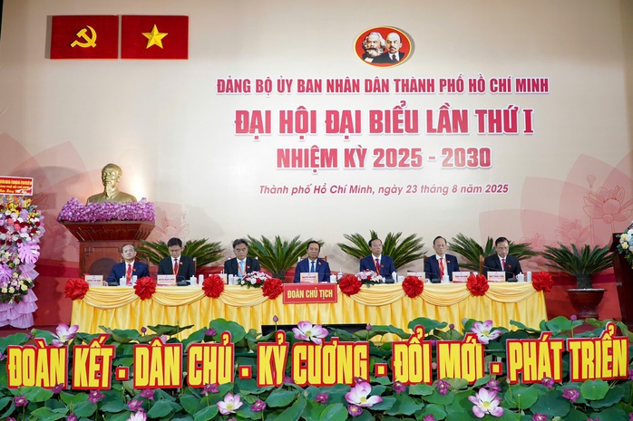 Chủ tịch UBND TP HCM Nguyễn Văn Được làm Bí thư Đảng ủy UBND TP HCM nhiệm kỳ 2025-2030 - Ảnh 1.