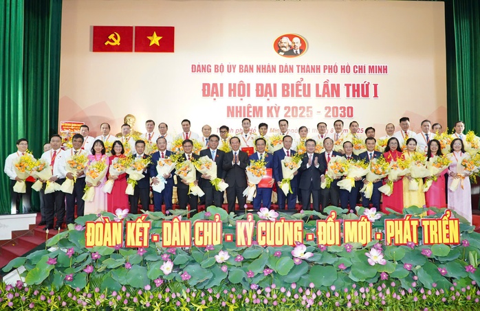 Chủ tịch UBND TP HCM Nguyễn Văn Được làm Bí thư Đảng ủy UBND TP HCM nhiệm kỳ 2025-2030 - Ảnh 3.