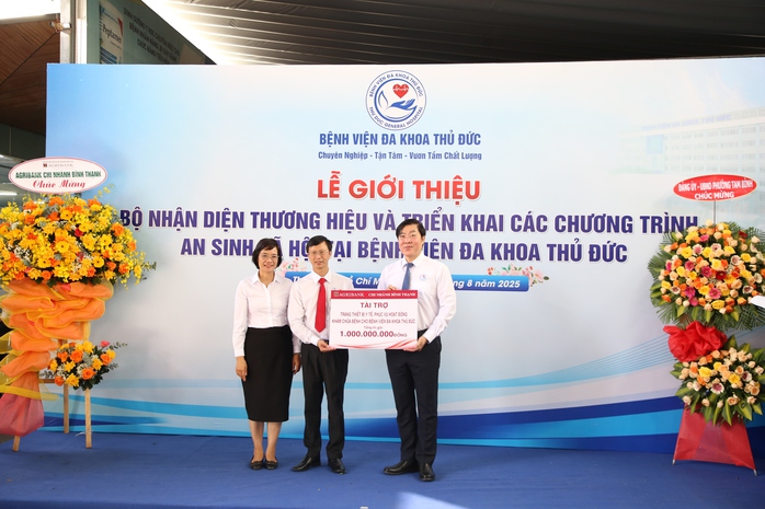 Agribank chung tay nâng cao chất lượng y tế- Ảnh 3. Agribank chung tay nâng cao chất lượng y tế- Ảnh 3.
