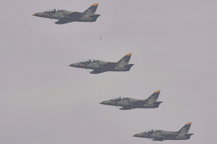 "Hổ mang chúa" Su30-MK2 bay qua Quảng trường Ba Đình - Ảnh 9.