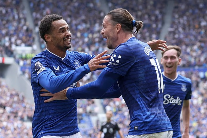 Jack Grealish hồi sinh trong màu áo mới Everton- Ảnh 3. Jack Grealish hồi sinh trong màu áo mới Everton- Ảnh 3.