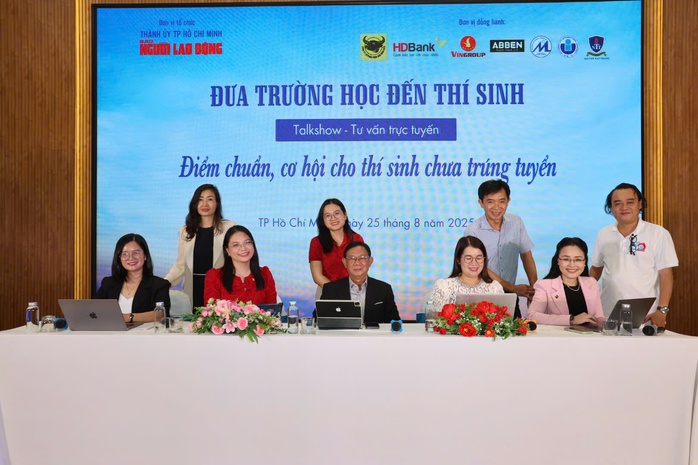 Talkshow -tư vấn: Những nhóm ngành nào điểm chuẩn tăng cao? - Ảnh 10.