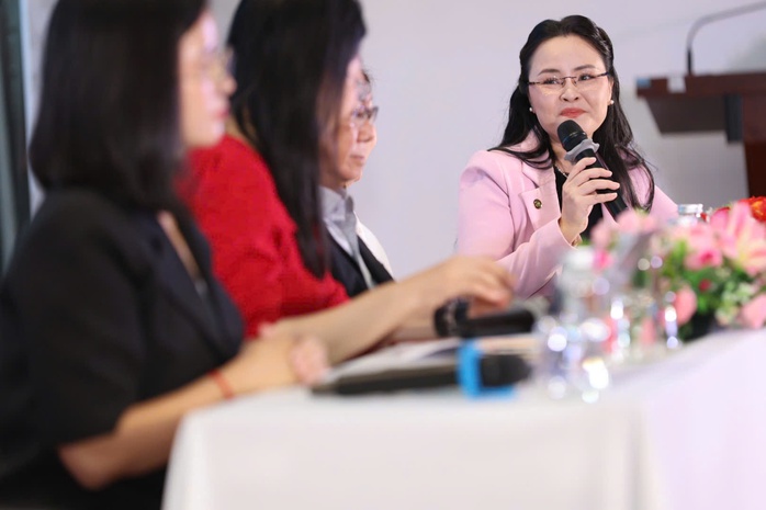 Talkshow -tư vấn: Những nhóm ngành nào điểm chuẩn tăng cao? - Ảnh 7.