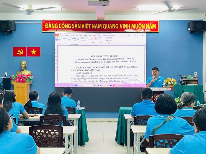 Khởi động Hội thi Công đoàn TP HCM đồng hành cùng với sự phát triển của đất nước - Ảnh 2.