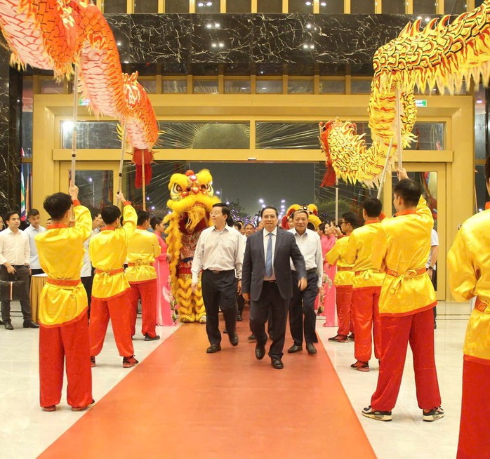 Thủ tướng Phạm Minh Chính tổng duyệt chương trình khai mạc Triển lãm Thành tựu đất nước- Ảnh 1. Thủ tướng Phạm Minh Chính tổng duyệt chương trình khai mạc Triển lãm Thành tựu đất nước- Ảnh 1.