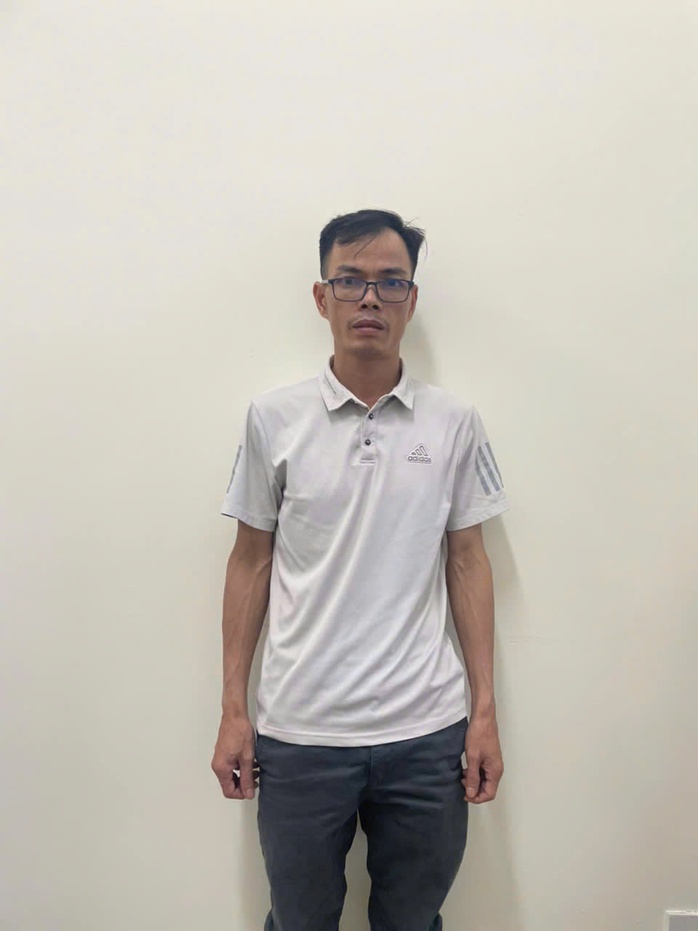 Đối tượng cầm đầu và 3 người trong đường dây đánh bạc "khủng" ở Đà Nẵng đầu thú- Ảnh 4. Đối tượng cầm đầu và 3 người trong đường dây đánh bạc "khủng" ở Đà Nẵng đầu thú- Ảnh 4.