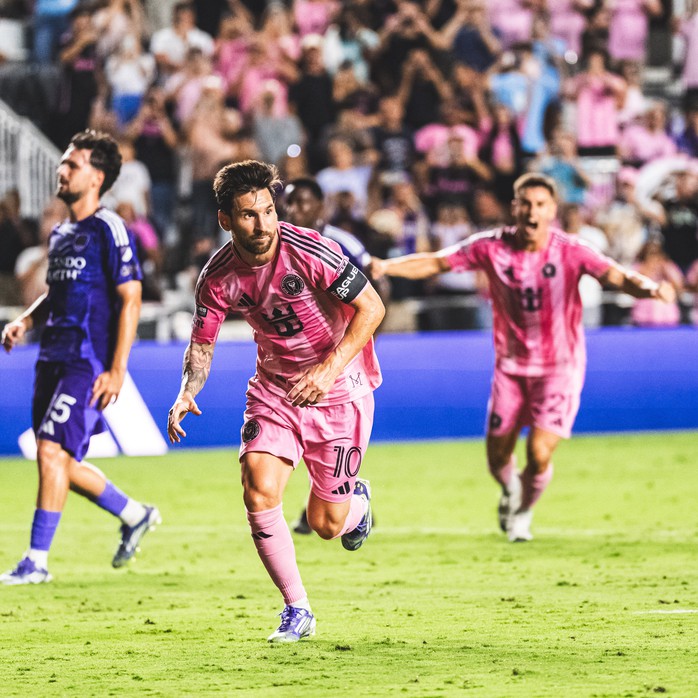 Messi lập cú đúp, Inter Miami ngược dòng vào chung kết Leagues Cup- Ảnh 1. Messi lập cú đúp, Inter Miami ngược dòng vào chung kết Leagues Cup- Ảnh 1.