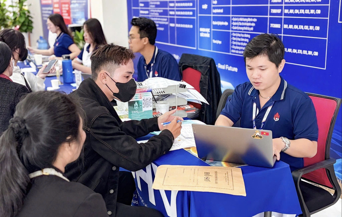 Thêm nhiều trường ĐH tại TP HCM tuyển bổ sung, mở cơ hội cho thí sinh - Ảnh 1. Thêm nhiều trường ĐH tại TP HCM tuyển bổ sung, mở cơ hội cho thí sinh - Ảnh 1.