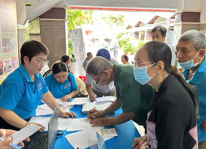 Lịch chi trả lương hưu tháng 9-2025 tại TP HCM - Ảnh 1.