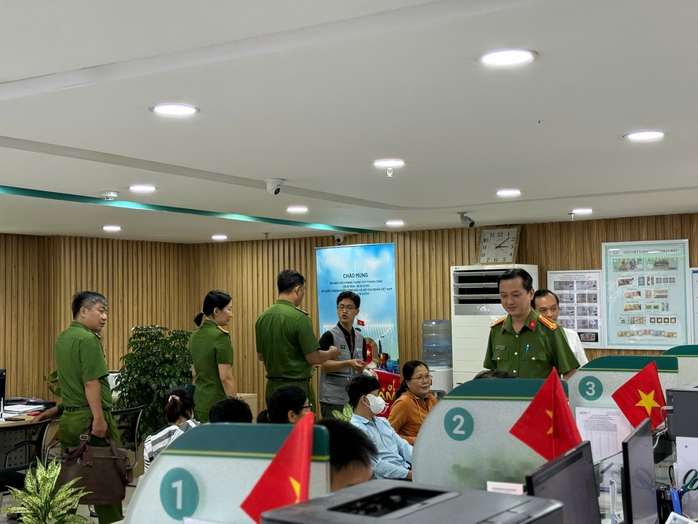 Một nút bấm, cả hệ thống cùng vào cuộc - Ảnh 1.