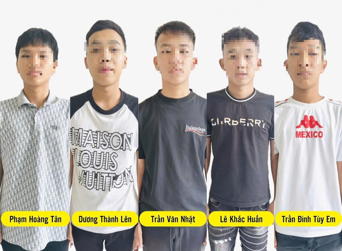 Công an TP Đà Nẵng bắt 13 thanh thiếu niên gây rối trật tự công cộng - Ảnh 2.