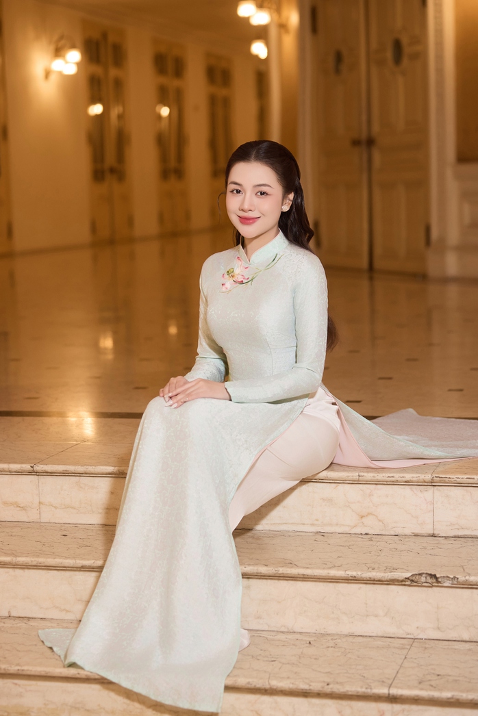 Vũ Thùy Linh tham gia biểu diễn chuỗi chương trình nghệ thuật mừng đại lễ A80- Ảnh 5. Vũ Thùy Linh tham gia biểu diễn chuỗi chương trình nghệ thuật mừng đại lễ A80- Ảnh 5.
