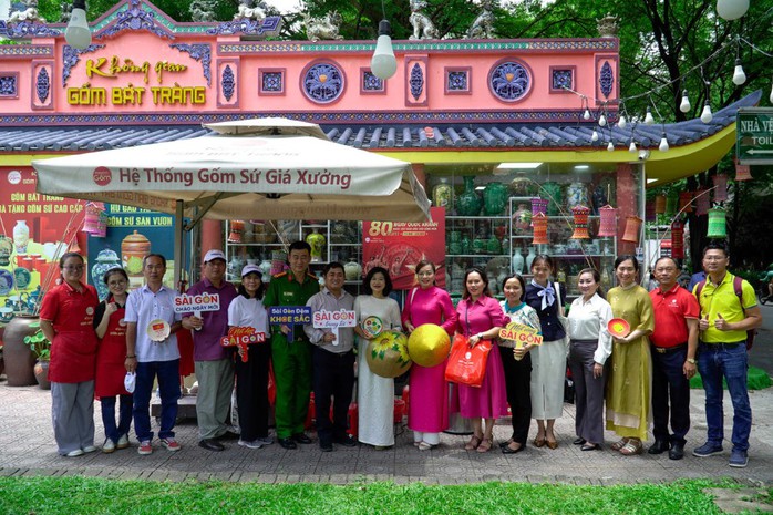 Một ngày làm nghệ nhân gốm: Trải nghiệm du lịch độc đáo tại Phường Sài Gòn- Ảnh 3. Một ngày làm nghệ nhân gốm: Trải nghiệm du lịch độc đáo tại Phường Sài Gòn- Ảnh 3.