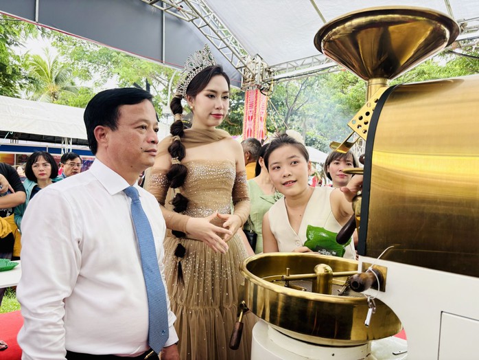 Khám phá tinh hoa ẩm thực và cà phê đặc sản Gia Lai giữa lòng Quy Nhơn - Ảnh 5.