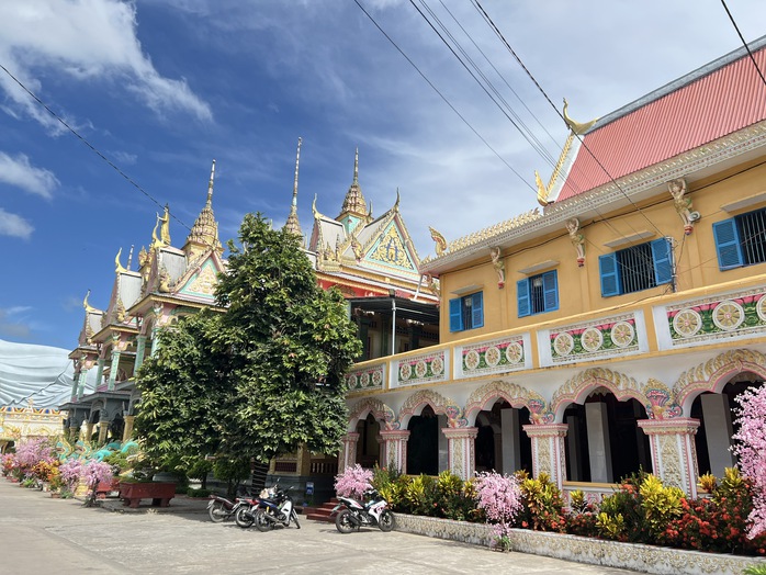 Chiêm ngưỡng ngôi chùa có tượng Phật nằm lớn nhất nước- Ảnh 7. Chiêm ngưỡng ngôi chùa có tượng Phật nằm lớn nhất nước- Ảnh 7.