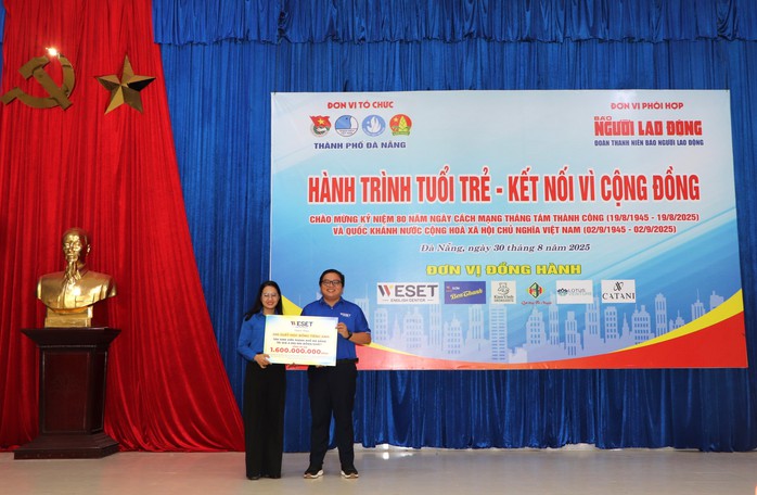 Đoàn Báo Người Lao Động và Thành đoàn Đà Nẵng tổ chức nhiều hoạt động ý nghĩa- Ảnh 13.