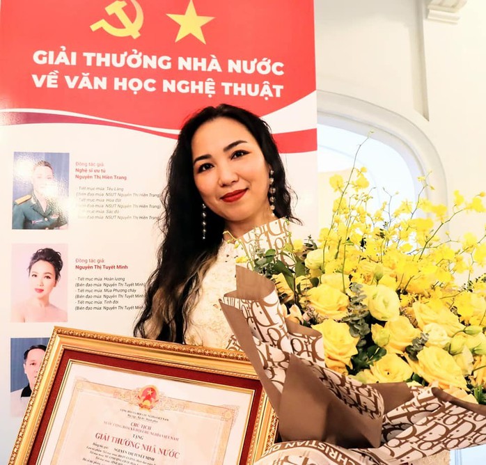 Biên đạo múa, đạo diễn Tuyết Minh - người kể chuyện bằng ngôn ngữ múa - Ảnh 2.