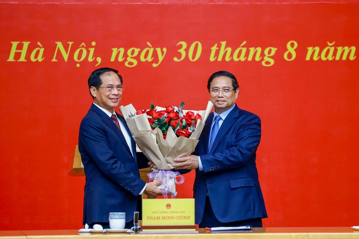 - Ảnh 2. - Ảnh 2.