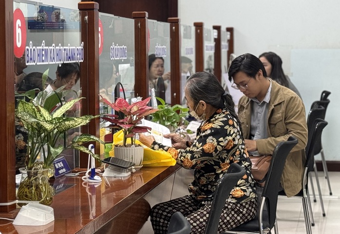 Đà Nẵng công bố 1.160 thủ tục hành chính không phụ thuộc địa giới- Ảnh 1. Đà Nẵng công bố 1.160 thủ tục hành chính không phụ thuộc địa giới- Ảnh 1.