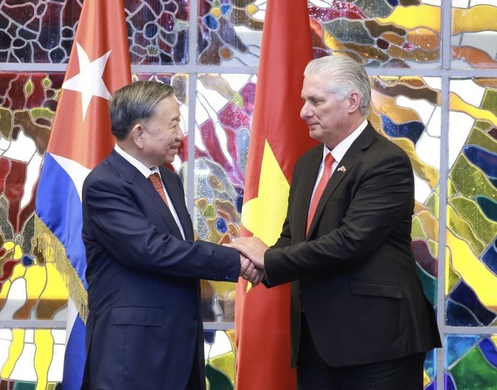 Bí thư Thứ nhất, Chủ tịch nước Cuba thăm Việt Nam- Ảnh 1. Bí thư Thứ nhất, Chủ tịch nước Cuba thăm Việt Nam- Ảnh 1.