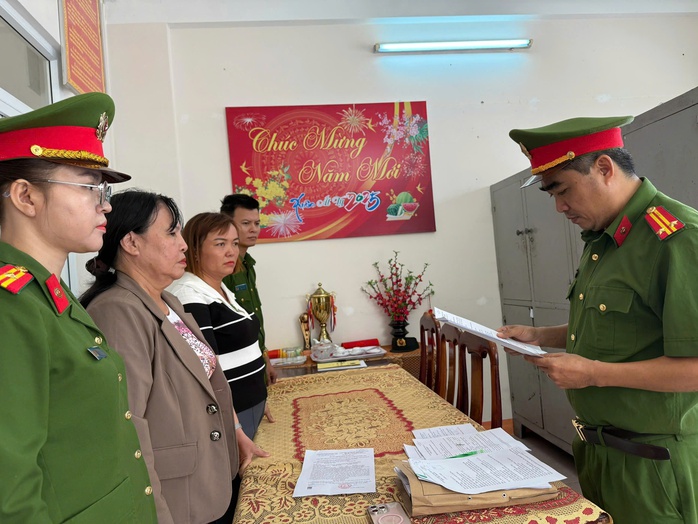 Bi hài vụ lừa đảo chiếm đoạt tài sản ở Đà Nẵng qua nải chuối bằng vàng - Ảnh 1. Bi hài vụ lừa đảo chiếm đoạt tài sản ở Đà Nẵng qua nải chuối bằng vàng - Ảnh 1.