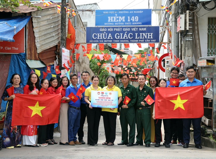 Cần Thơ: Sinh viên Ấn Độ rộn ràng mừng lễ Quốc khánh 2-9 - Ảnh 17.