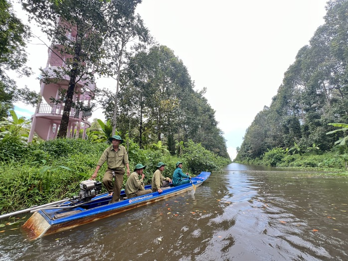 Gìn giữ lá phổi xanh ở ĐBSCL - Ảnh 1.