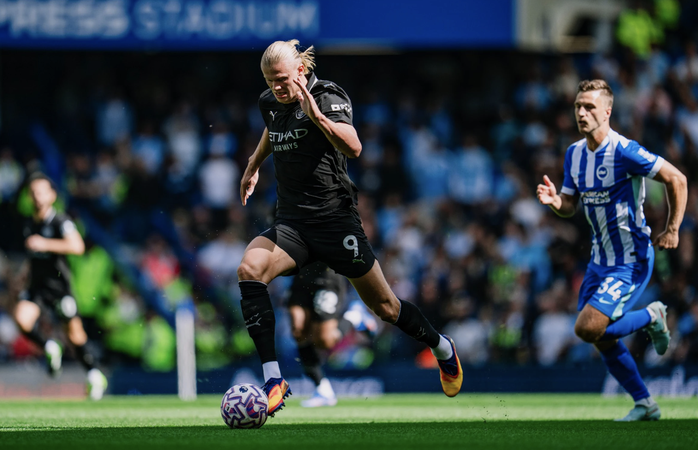 Haaland chạm mốc ghi bàn kỷ lục, Man City thua sốc trên sân Brighton - Ảnh 1.