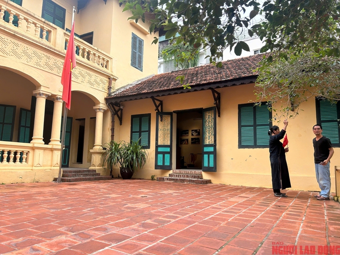 Căn nhà nơi Chủ tịch Hồ Chí Minh viết "Lời kêu gọi toàn quốc kháng chiến"- Ảnh 13. Căn nhà nơi Chủ tịch Hồ Chí Minh viết "Lời kêu gọi toàn quốc kháng chiến"- Ảnh 13.