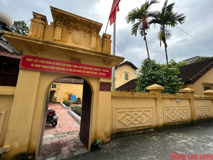 Căn nhà nơi Chủ tịch Hồ Chí Minh viết "Lời kêu gọi toàn quốc kháng chiến"- Ảnh 2. Căn nhà nơi Chủ tịch Hồ Chí Minh viết "Lời kêu gọi toàn quốc kháng chiến"- Ảnh 2.