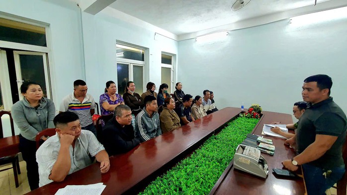 Hàng trăm cán bộ, chiến sĩ "đột kích" đường dây đánh bạc do 2 người phụ nữ cầm đầu- Ảnh 1.