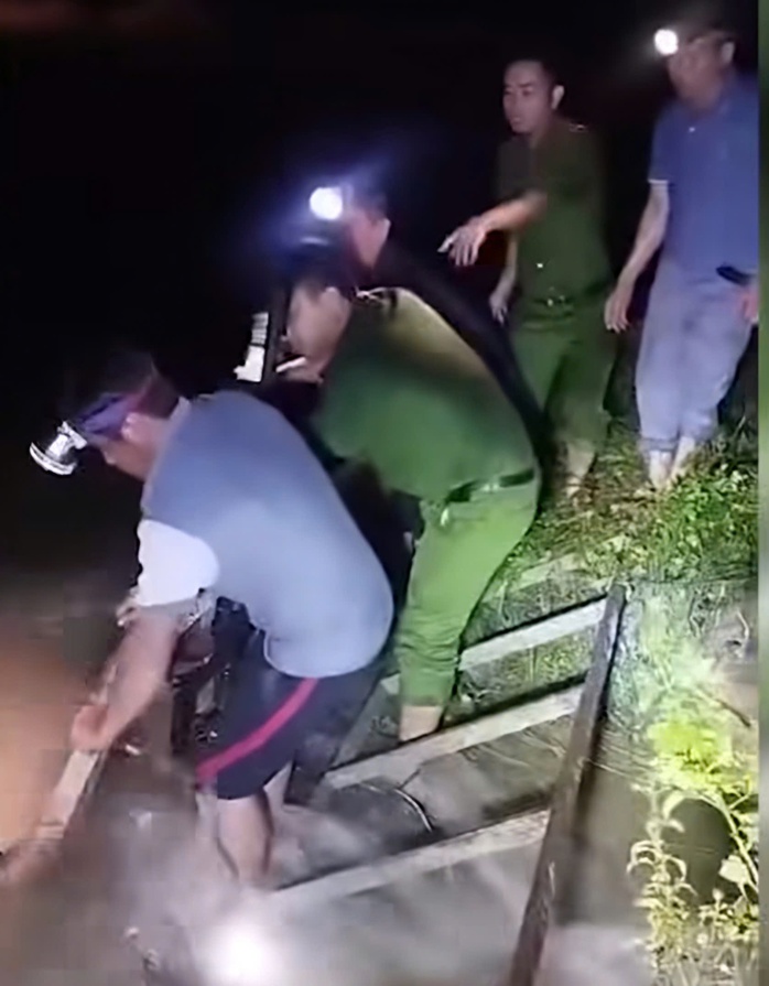 Hà Tĩnh: Bão số 6 gây mưa lớn khiến kênh thủy lợi bị vỡ - Ảnh 1.