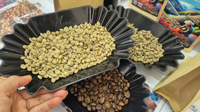 Giá cà phê hôm nay 4-8: Giá trong nước cao hơn thế giới 13.000 đồng /kg - Ảnh 2.