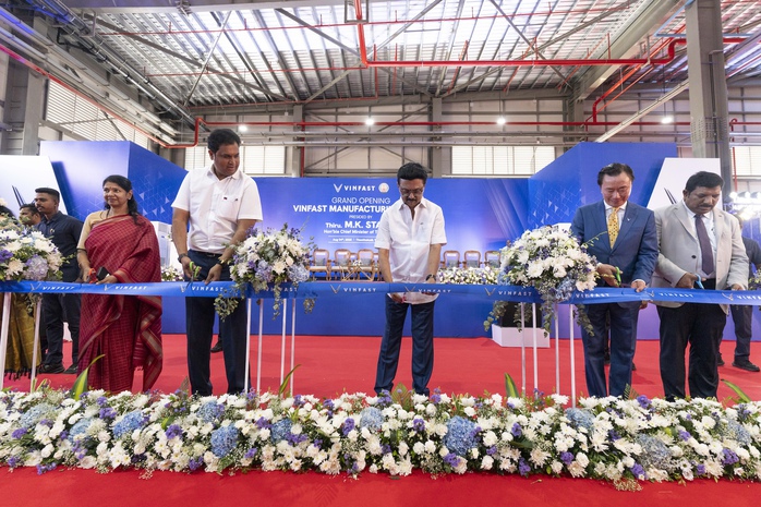 VinFast khánh thành nhà máy ô tô điện tại Ấn Độ thúc đẩy kinh tế toàn cầu - Ảnh 1.