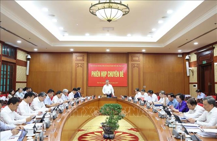 Tổng Bí thư Tô Lâm: Những điểm nghẽn đã phát hiện phải được xử lý triệt để- Ảnh 1. Tổng Bí thư Tô Lâm: Những điểm nghẽn đã phát hiện phải được xử lý triệt để- Ảnh 1.