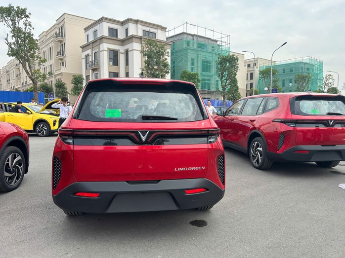 Thêm dòng xe điện chuyên "chạy dịch vụ", đi 450 km mỗi lần sạc - Ảnh 3.