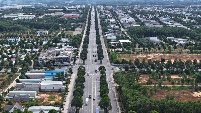 Quyết xong mặt bằng 2 siêu dự án trước 30-9 - Ảnh 2.