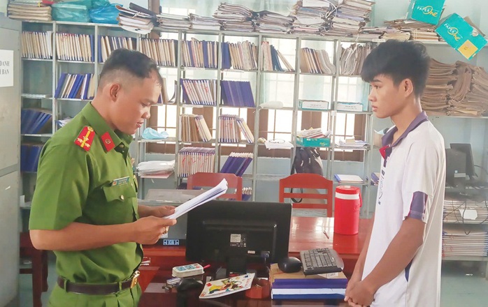 Vụ cướp tiệm vàng ở An Giang: Nghi phạm đã bị bắt- Ảnh 1. Vụ cướp tiệm vàng ở An Giang: Nghi phạm đã bị bắt- Ảnh 1.