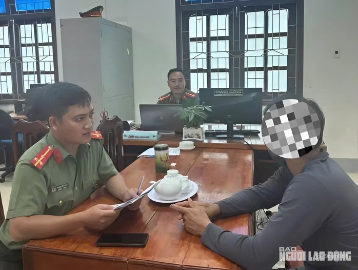 Giải mã sự thật đằng sau những chiếc xe tải "xịt hơi cay, bắt cóc người" ở Quảng Trị- Ảnh 1. Giải mã sự thật đằng sau những chiếc xe tải "xịt hơi cay, bắt cóc người" ở Quảng Trị- Ảnh 1.